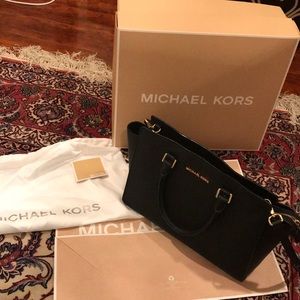 MICHAEL KORS Black Saffiano Leather Selma Bag
